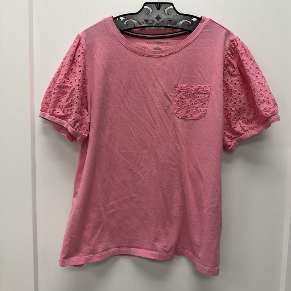 Tommy Hilfiger Pink Eyelet Girly Puff Sleeve T-Shirt with Pocket Size Large
